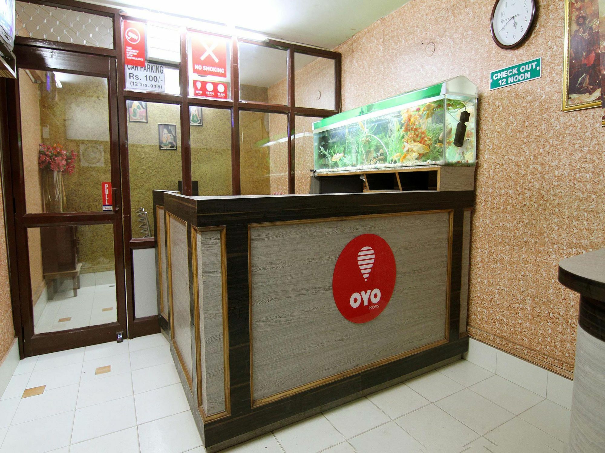 Oyo 3519 Hotel Garden Inn Varanasi Esterno foto