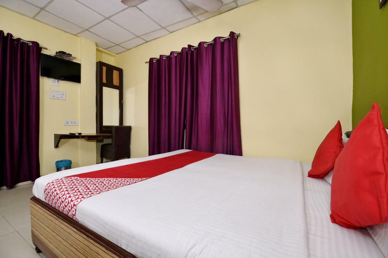 Oyo 3519 Hotel Garden Inn Varanasi Esterno foto