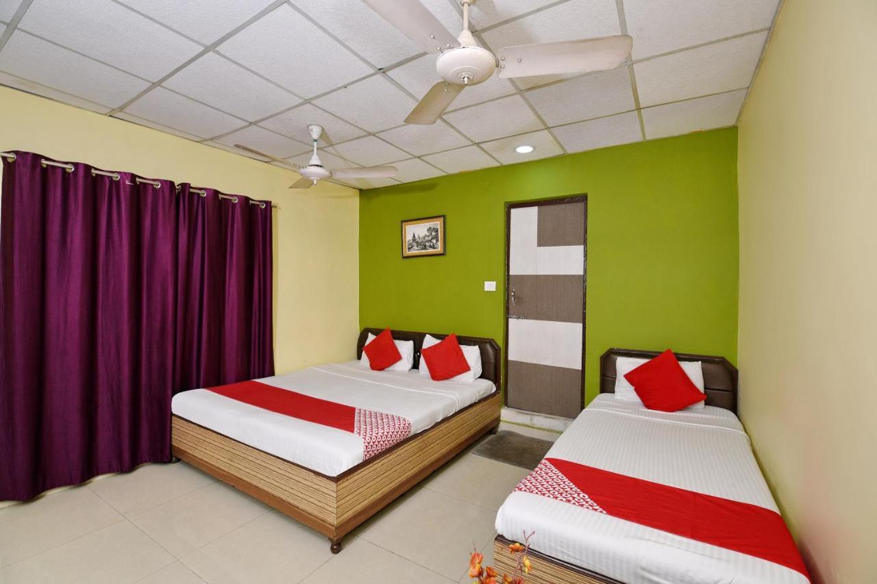 Oyo 3519 Hotel Garden Inn Varanasi Esterno foto