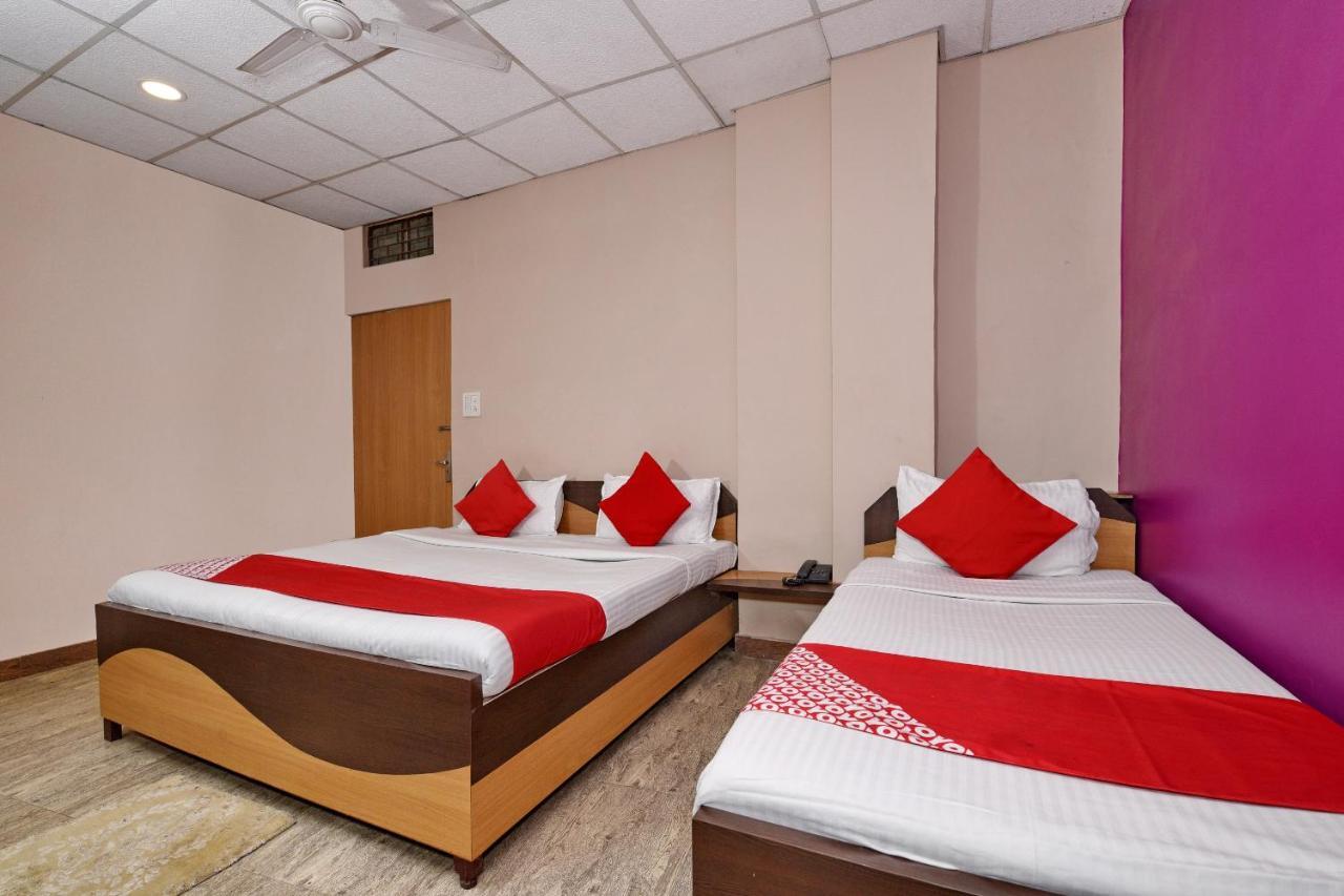 Oyo 3519 Hotel Garden Inn Varanasi Esterno foto